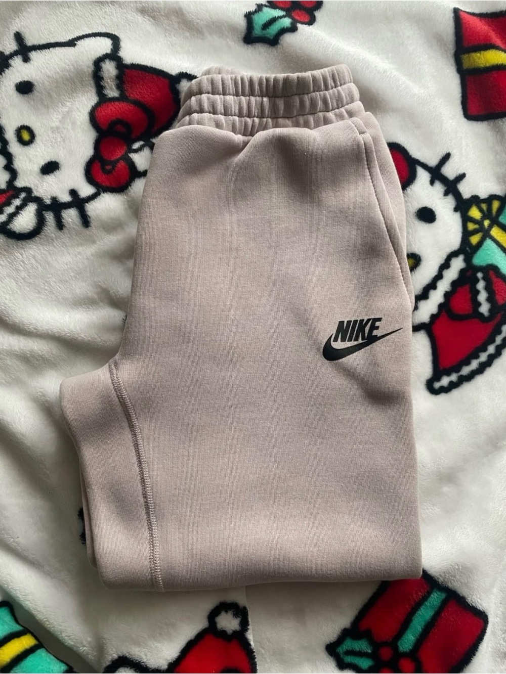 Kids Girls Nike Sweatpants ~ Pale Pink